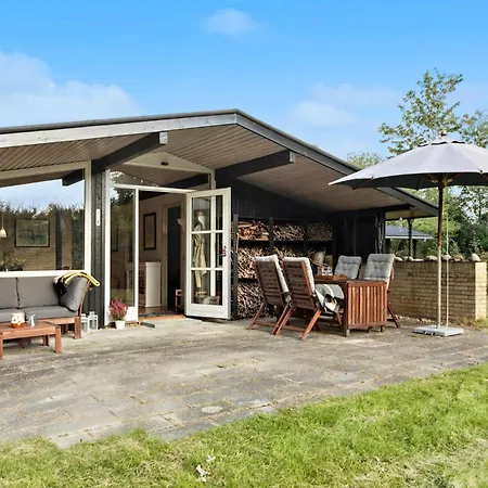 Pet Friendly In With Wifi Holiday home